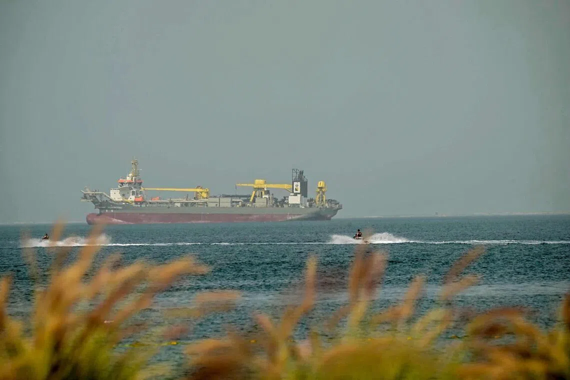 Kapal-kapal di Timur Tengah kehilangan GPS akibat konflik